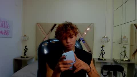 anyelotwink online show from 02-14-26, 08:27