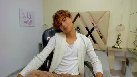 anyelotwink online show from 02-18-26, 08:38