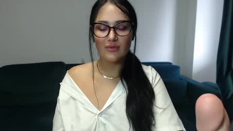Snapshot of anyevyy chatting on 06-06-26, 04:28 AnyEvyy online show from 06-06-26, 04:28