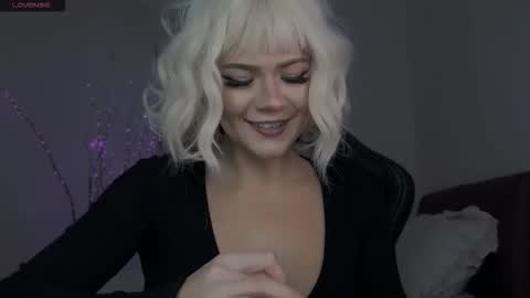 Anykitty online show from 11-27-25, 11:23