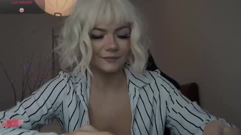 Anykitty online show from 11-28-25, 09:23