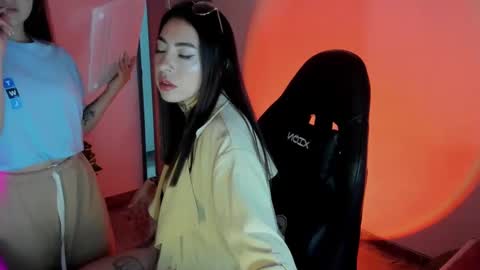 Snapshot of anysmith_572567 chatting on 09-09-25, 12:10 Any online show from 09-09-25, 12:10