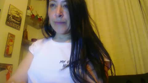 Snapshot of anysophy chatting on 01-02-25, 09:11 SOFFIA online show from 01-02-25, 09:11