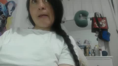 SOFFIA online show from 10-26-25, 09:37