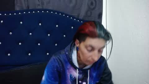 Snapshot of anyu_1306 chatting on 02-19-25, 02:01 anyu online show from 02-19-25, 02:01