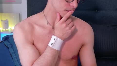 Snapshot of aodaboyy chatting on 04-24-26, 01:35 aodaboy online show from 04-24-26, 01:35