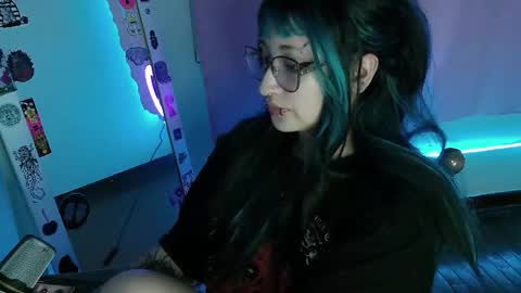 Snapshot of aoi_dandelion chatting on 10-27-25, 12:36 aoi_dandelion online show from 10-27-25, 12:36