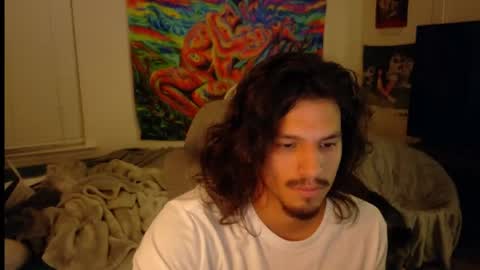 Snapshot of apachewithawebcam chatting on 05-01-26, 01:10 ApacheWithWebcam online show from 05-01-26, 01:10