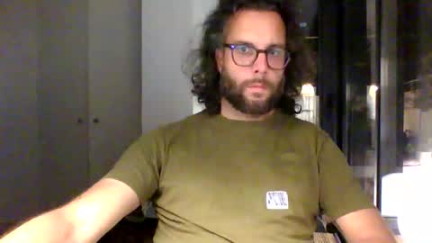 Snapshot of apc_3 chatting on 05-06-26, 08:25 apc_3 online show from 05-06-26, 08:25