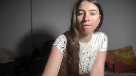 Snapshot of aphr0dite22 chatting on 02-18-26, 10:06 aphr0dite22 online show from 02-18-26, 10:06