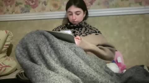 Snapshot of aphr0dite22 chatting on 04-14-26, 03:29 aphr0dite22 online show from 04-14-26, 03:29