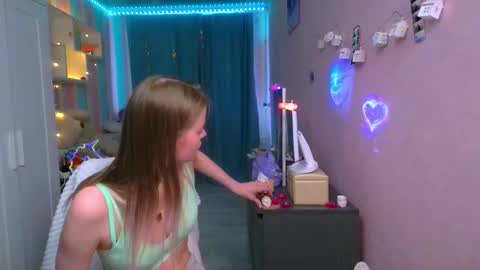 Aphrodite online show from 02-13-25, 07:45