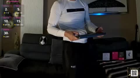 apollonfitx_69 online show from 04-03-26, 10:41