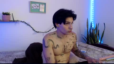 Snapshot of apolo01_ chatting on 01-08-25, 08:29 Apolo online show from 01-08-25, 08:29