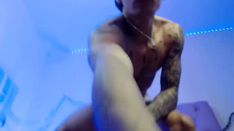 Snapshot of apolo01_ chatting on 01-26-25, 02:52 Apolo online show from 01-26-25, 02:52