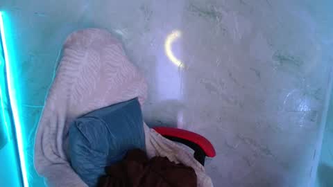 Snapshot of apolo01_ chatting on 09-08-25, 06:40 Apolo online show from 09-08-25, 06:40