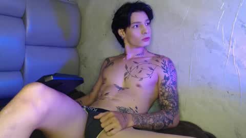 Snapshot of apolo01_ chatting on 10-02-25, 06:48 Apolo online show from 10-02-25, 06:48