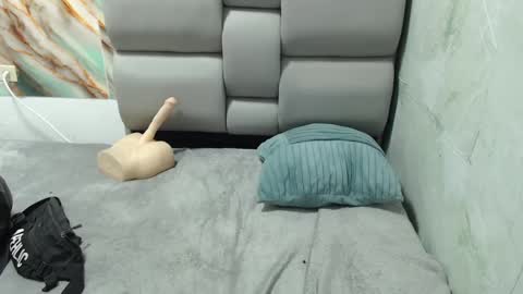 Snapshot of apolo01_ chatting on 10-05-25, 02:54 Apolo online show from 10-05-25, 02:54