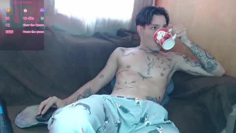 Snapshot of apolo01_ chatting on 02-01-26, 07:23 Apolo online show from 02-01-26, 07:23