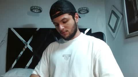 Apolo online show from 10-10-25, 07:51