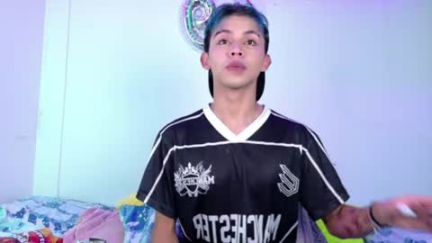 Snapshot of apolo_prince1 chatting on 07-06-26, 09:50 Apolo online show from 07-06-26, 09:50