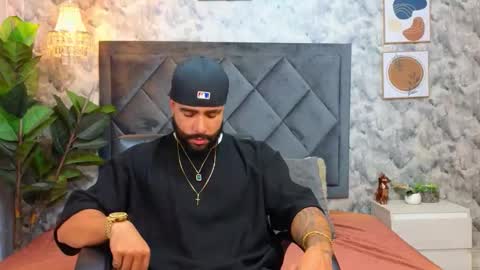 Apolo online show from 11-17-25, 09:31