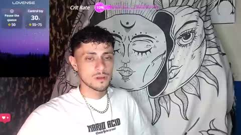 Snapshot of apolo_s chatting on 12-03-24, 04:03 Andres online show from 12-03-24, 04:03