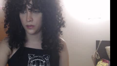 Snapshot of apolosbitch chatting on 01-22-25, 12:06 Nix online show from 01-22-25, 12:06