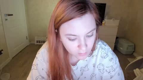 appleyummybuns online show from 03-08-26, 02:04