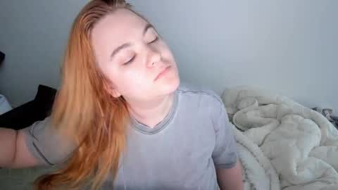 appleyummybuns online show from 06-07-26, 04:38