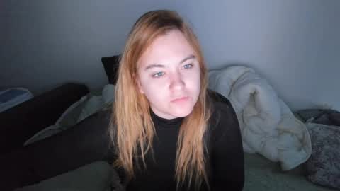 appleyummybuns online show from 06-09-26, 02:12