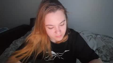 appleyummybuns online show from 07-01-26, 02:35