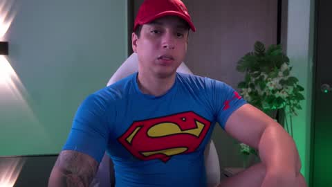 Snapshot of appolo_allen chatting on 12-24-24, 08:00 insta appolo master online show from 12-24-24, 08:00