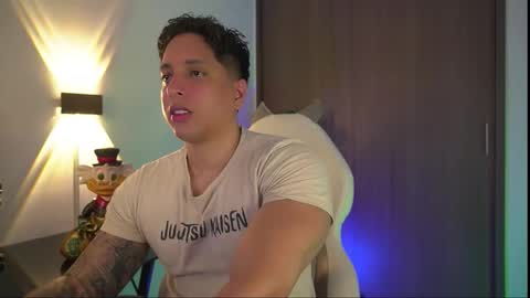 Snapshot of appolo_allen chatting on 10-21-25, 09:26 insta appolo master online show from 10-21-25, 09:26