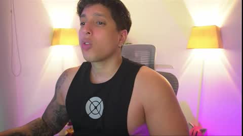 Snapshot of appolo_allen chatting on 12-03-25, 05:26 insta appolo master online show from 12-03-25, 05:26