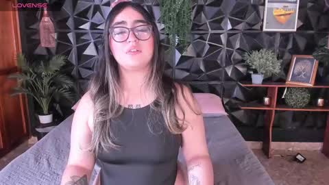 apprilfoxx online show from 10-01-25, 03:07