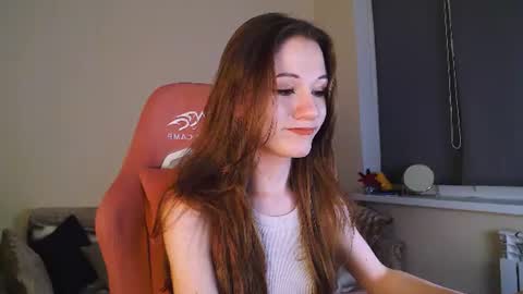 Snapshot of april_felicity chatting on 06-21-26, 07:38 April online show from 06-21-26, 07:38