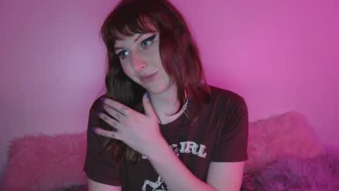Snapshot of april_kitty chatting on 05-18-26, 05:02 april_kitty online show from 05-18-26, 05:02