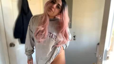 AnnaApril420 online show from 01-06-25, 09:00