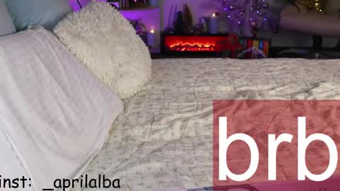 Snapshot of aprilinalba chatting on 01-13-26, 01:00 ALEKSANDRA POLYAKOVA online show from 01-13-26, 01:00