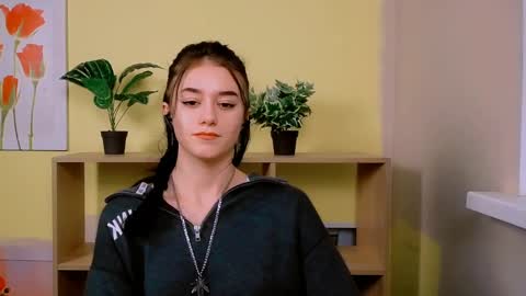 Aprill online show from 12-21-24, 12:42