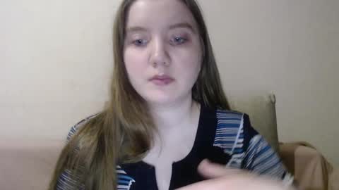 Snapshot of aquanarmin chatting on 01-20-25, 04:55 Josefin online show from 01-20-25, 04:55