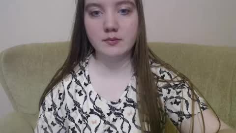 Snapshot of aquanarmin chatting on 01-05-26, 11:52 Josefin online show from 01-05-26, 11:52