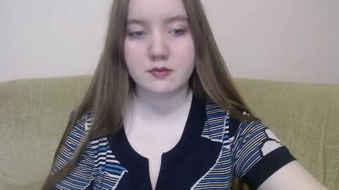 Snapshot of aquanarmin chatting on 01-07-26, 06:16 Josefin online show from 01-07-26, 06:16