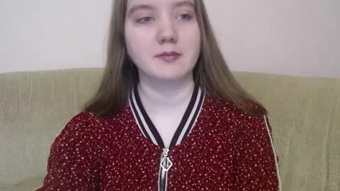 Snapshot of aquanarmin chatting on 01-08-26, 06:26 Josefin online show from 01-08-26, 06:26