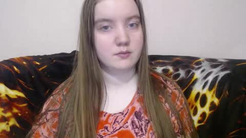 Snapshot of aquanarmin chatting on 01-18-26, 04:38 Josefin online show from 01-18-26, 04:38