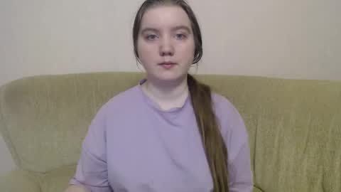 Snapshot of aquanarmin chatting on 02-11-26, 04:06 Josefin online show from 02-11-26, 04:06