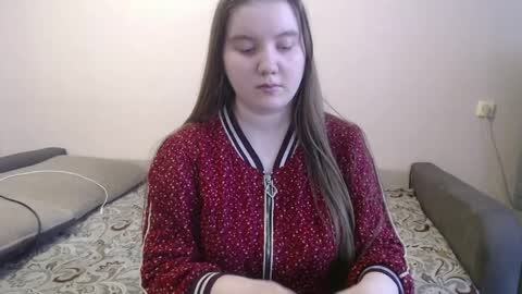 Snapshot of aquanarmin chatting on 04-03-26, 10:02 Josefin online show from 04-03-26, 10:02