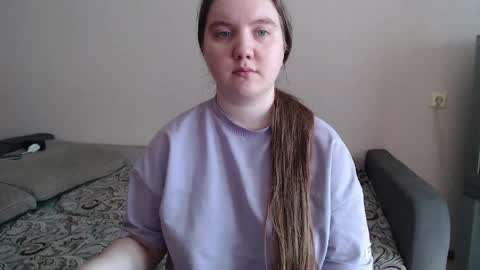 Snapshot of aquanarmin chatting on 04-07-26, 04:02 Josefin online show from 04-07-26, 04:02