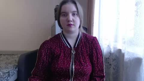 Snapshot of aquanarmin chatting on 04-16-26, 04:13 Josefin online show from 04-16-26, 04:13